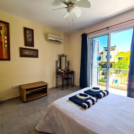 Serena Townhouse * Πέγεια