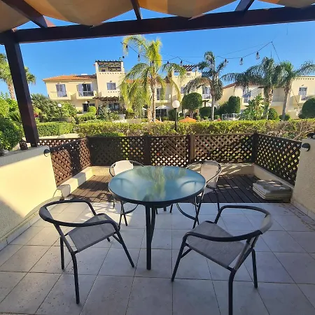 بيت للعطل Serena Townhouse *